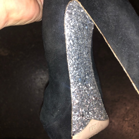 🚫 SOLD 🚫 Glitter bottom Miu Miu heels - Picture 4 of 4